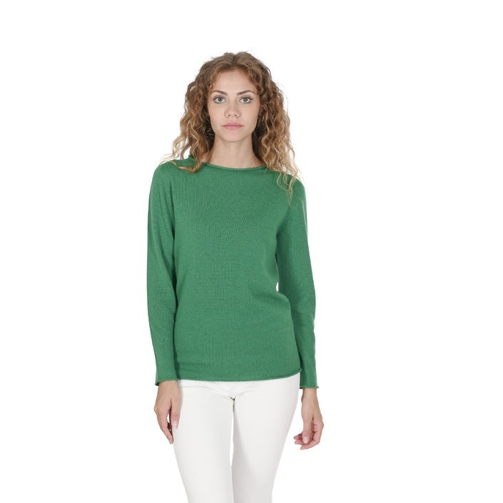 Crown of Edinburgh Cashmere - Crown of Edinburgh Cashmere Womens Boat Neck Sweater COE 0025 GREEN