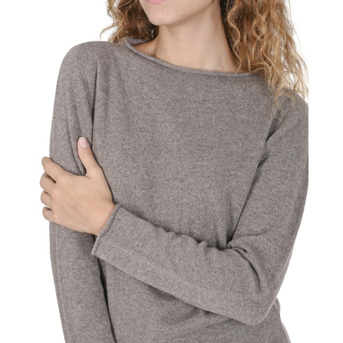 Crown of Edinburgh Cashmere - Crown of Edinburgh Cashmere Womens Boat Neck Sweater COE 0025 TAUPE