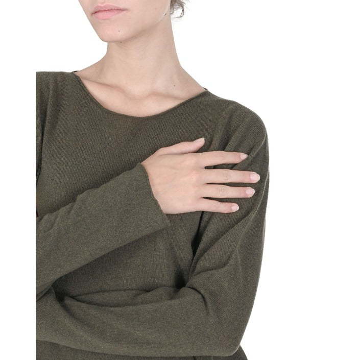 Crown of Edinburgh Cashmere - Crown of Edinburgh Cashmere Womens Oversize Boat Neck Sweater COE 008 KHAKI
