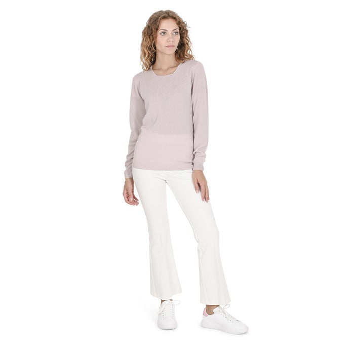 Crown of Edinburgh Cashmere - Crown of Edinburgh Cashmere Womens Square Neck Sweater COE 0024 PINK