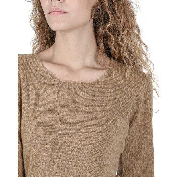 Crown of Edinburgh Cashmere - Crown of Edinburgh Cashmere Womens Square Neck Sweater COE 0024 BISCUIT