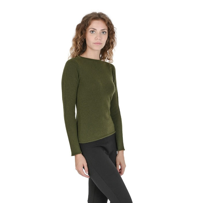 Crown of Edinburgh Cashmere - Crown of Edinburgh Cashmere Womens Boat Neck Sweater COE 007 OLIVE GREEN