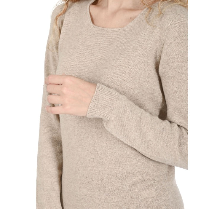 Crown of Edinburgh Cashmere - Crown of Edinburgh Cashmere Womens Square Neck Sweater COE 0024 SAND