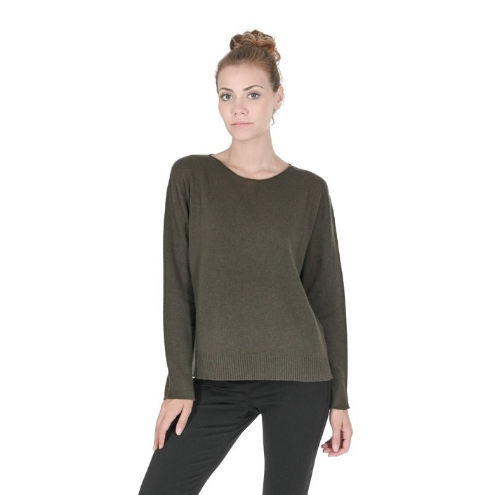 Crown of Edinburgh Cashmere - Crown of Edinburgh Cashmere Womens Oversize Boat Neck Sweater COE 008 KHAKI