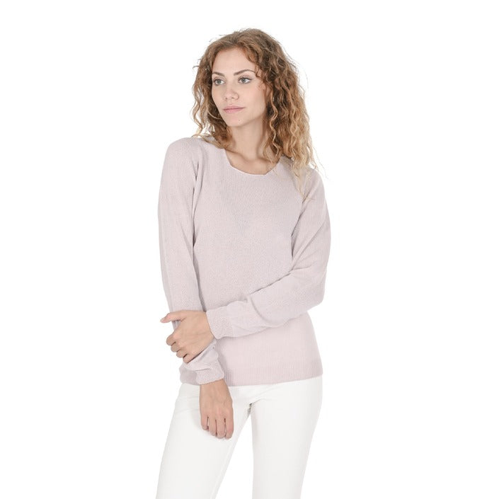 Crown of Edinburgh Cashmere - Crown of Edinburgh Cashmere Womens Square Neck Sweater COE 0024 PINK