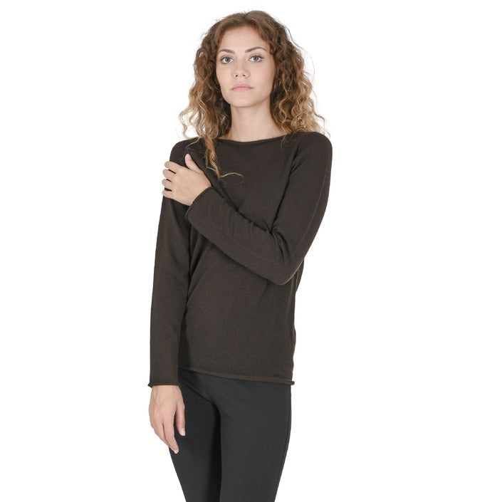 Crown of Edinburgh Cashmere - Crown of Edinburgh Cashmere Womens Boat Neck Sweater COE 0025 BROWN