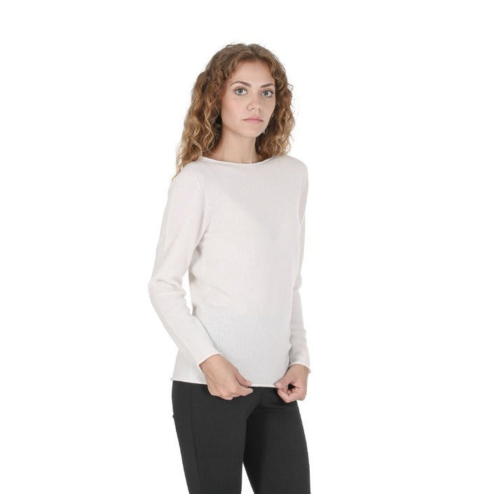 Crown of Edinburgh Cashmere - Crown of Edinburgh Cashmere Womens Boat Neck Sweater COE 0025 CREAM