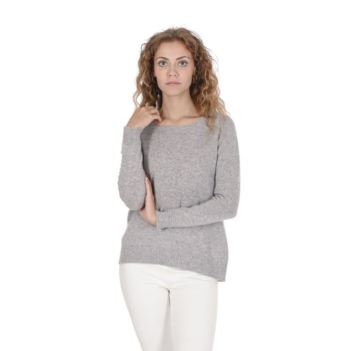 Crown of Edinburgh Cashmere - Crown of Edinburgh Cashmere Womens Square Neck Sweater COE 006 OYSTER